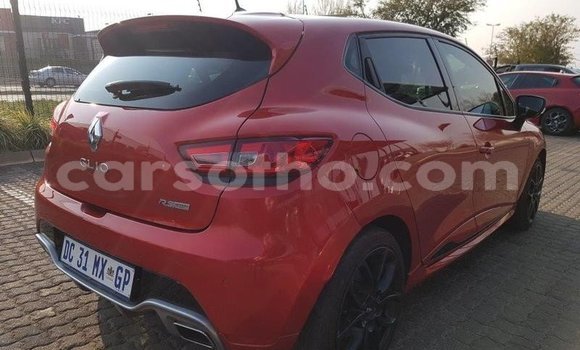 Buy Used Renault Clio RS Red Car in Maputsoa in Leribe Buy Used Renault Clio RS Red Car in Maputsoa in Leribe