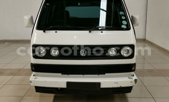 Acheter Occasion Voiture Volkswagen Caravelle Blanc à Maseru, Maseru Acheter Occasion Voiture Volkswagen Caravelle Blanc à Maseru, Maseru