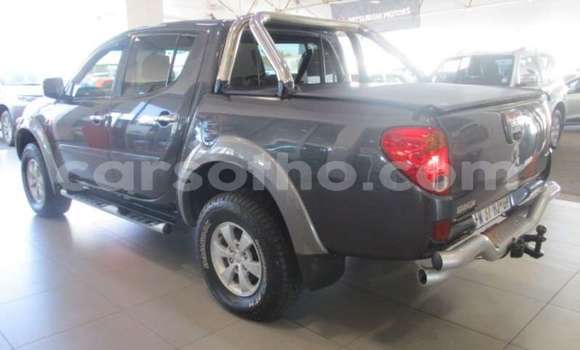 اشتري مستعمل Mitsubishi Colt Silver سيارة في Maseru في Maseru اشتري مستعمل Mitsubishi Colt Silver سيارة في Maseru في Maseru