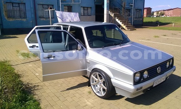 Sayi Na hannu Volkswagen Golf Silver Mota in Mafeteng a Mafeteng Sayi Na hannu Volkswagen Golf Silver Mota in Mafeteng a Mafeteng