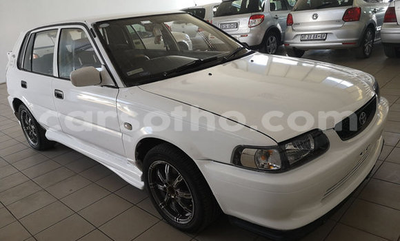 Acheter Occasion Voiture Toyota Carina Blanc à Maseru, Maseru Acheter Occasion Voiture Toyota Carina Blanc à Maseru, Maseru
