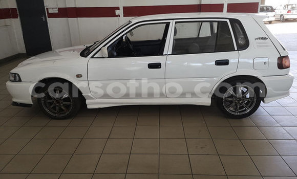 Acheter Occasion Voiture Toyota Carina Blanc à Maseru, Maseru Acheter Occasion Voiture Toyota Carina Blanc à Maseru, Maseru