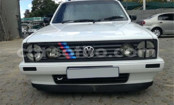 اشتري مستعمل Volkswagen Golf White سيارة في Maseru في Maseru اشتري مستعمل Volkswagen Golf White سيارة في Maseru في Maseru