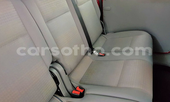 Sayi Na hannu Volkswagen Caddy Red Mota in Teyateyaneng a Berea Sayi Na hannu Volkswagen Caddy Red Mota in Teyateyaneng a Berea