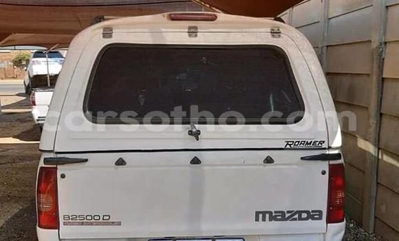 Acheter Occasion Voiture Mazda B–series Blanc à Maputsoa, Leribe Acheter Occasion Voiture Mazda B–series Blanc à Maputsoa, Leribe