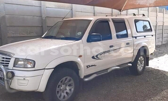 Acheter Occasion Voiture Mazda B–series Blanc à Maputsoa, Leribe Acheter Occasion Voiture Mazda B–series Blanc à Maputsoa, Leribe