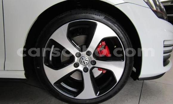 اشتري مستعمل Volkswagen Golf GTI White سيارة في Maseru في Maseru اشتري مستعمل Volkswagen Golf GTI White سيارة في Maseru في Maseru