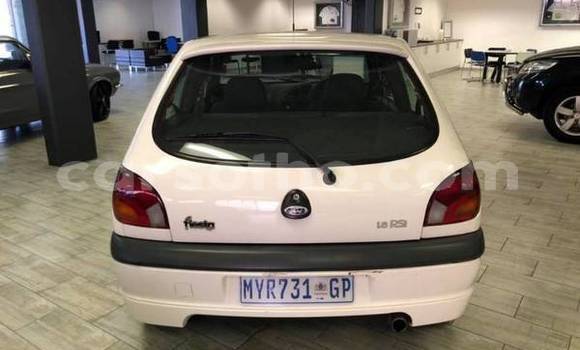 Acheter Occasion Voiture Ford Fiesta Blanc à Mohale's Hoek, Mohale's Hoek Acheter Occasion Voiture Ford Fiesta Blanc à Mohale's Hoek, Mohale's Hoek