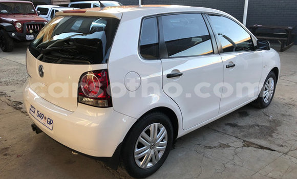 Acheter Occasion Voiture Volkswagen Polo Blanc à Maseru, Maseru Acheter Occasion Voiture Volkswagen Polo Blanc à Maseru, Maseru