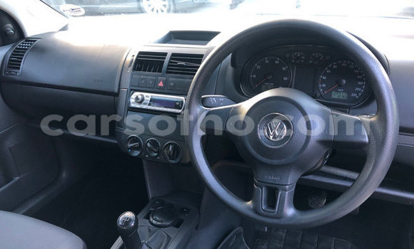 Acheter Occasion Voiture Volkswagen Polo Blanc à Maseru, Maseru Acheter Occasion Voiture Volkswagen Polo Blanc à Maseru, Maseru