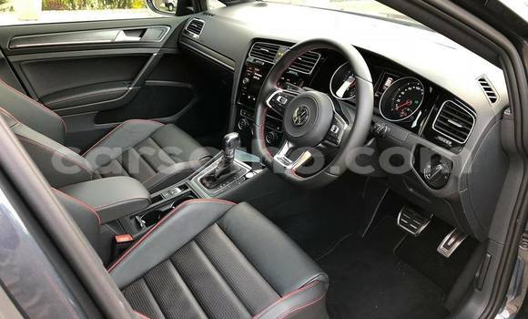 Acheter Occasion Voiture Volkswagen Golf Noir à Hlotse, Leribe Acheter Occasion Voiture Volkswagen Golf Noir à Hlotse, Leribe