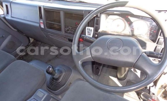 Acheter Occasion Utilitaire Isuzu FTR 850 Blanc à Maseru, Maseru Acheter Occasion Utilitaire Isuzu FTR 850 Blanc à Maseru, Maseru