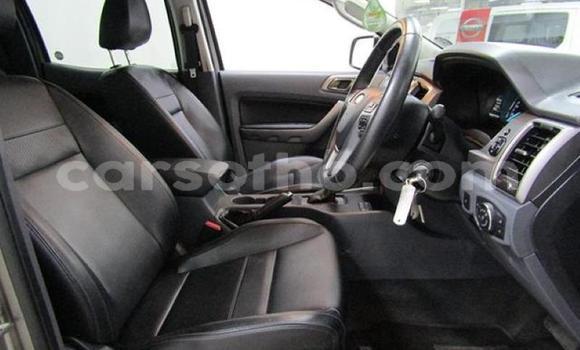 Sayi Na hannu Ford Ranger Silver Mota in Maputsoa a Leribe Sayi Na hannu Ford Ranger Silver Mota in Maputsoa a Leribe