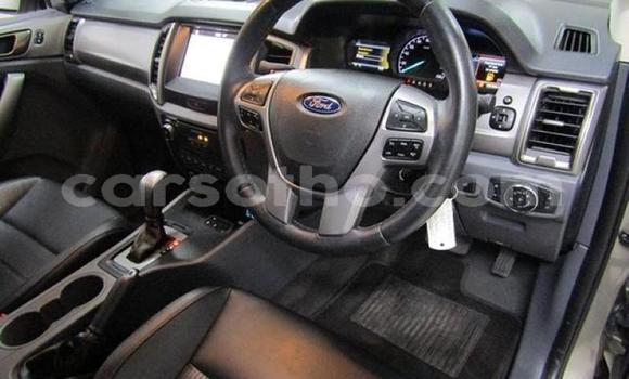 Sayi Na hannu Ford Ranger Silver Mota in Maputsoa a Leribe Sayi Na hannu Ford Ranger Silver Mota in Maputsoa a Leribe