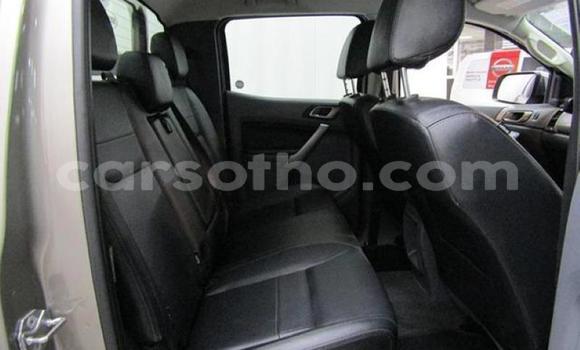 Sayi Na hannu Ford Ranger Silver Mota in Maputsoa a Leribe Sayi Na hannu Ford Ranger Silver Mota in Maputsoa a Leribe