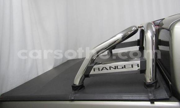 Sayi Na hannu Ford Ranger Silver Mota in Maputsoa a Leribe Sayi Na hannu Ford Ranger Silver Mota in Maputsoa a Leribe