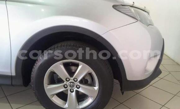 اشتري مستعمل Toyota RAV4 Silver سيارة في Maseru في Maseru اشتري مستعمل Toyota RAV4 Silver سيارة في Maseru في Maseru