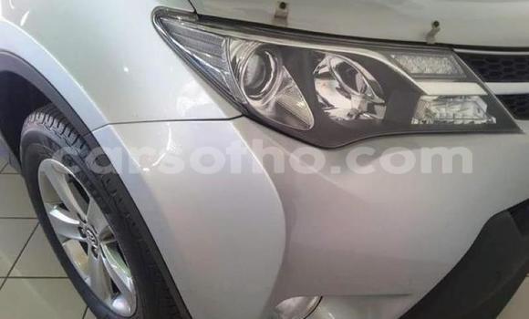 اشتري مستعمل Toyota RAV4 Silver سيارة في Maseru في Maseru اشتري مستعمل Toyota RAV4 Silver سيارة في Maseru في Maseru