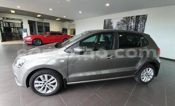 Sayi Na hannu Volkswagen Polo Silver Mota in Hlotse a Leribe Sayi Na hannu Volkswagen Polo Silver Mota in Hlotse a Leribe