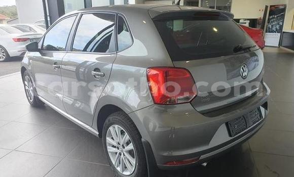 Sayi Na hannu Volkswagen Polo Silver Mota in Hlotse a Leribe Sayi Na hannu Volkswagen Polo Silver Mota in Hlotse a Leribe