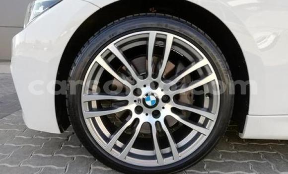 Acheter Occasion Voiture BMW 3–Series Blanc à Maseru, Maseru Acheter Occasion Voiture BMW 3–Series Blanc à Maseru, Maseru