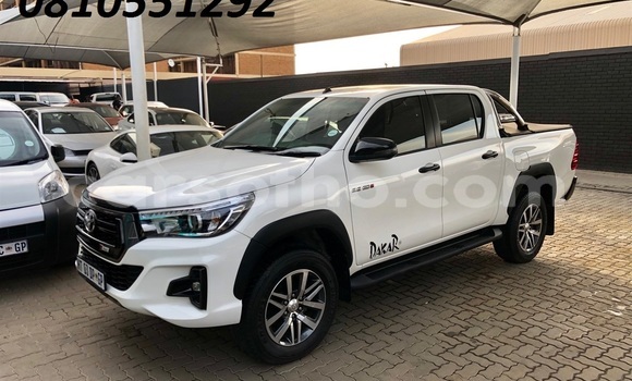 Buy Used Toyota Hilux White Car in Maseru in Maseru Buy Used Toyota Hilux White Car in Maseru in Maseru