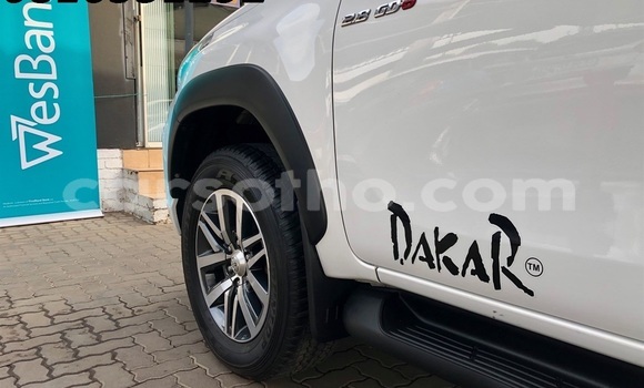 Buy Used Toyota Hilux White Car in Maseru in Maseru Buy Used Toyota Hilux White Car in Maseru in Maseru