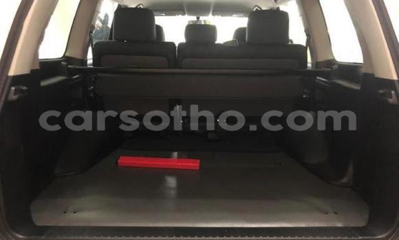 Sayi Na hannu Toyota Land Cruiser White Mota in Maseru a Maseru Sayi Na hannu Toyota Land Cruiser White Mota in Maseru a Maseru