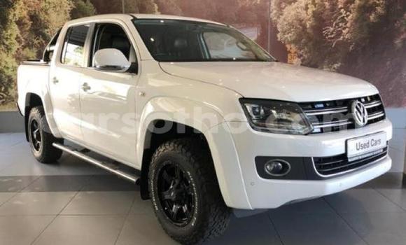 Buy Used Volkswagen Amarok White Car in Mohale's Hoek in Mohale's Hoek Buy Used Volkswagen Amarok White Car in Mohale's Hoek in Mohale's Hoek