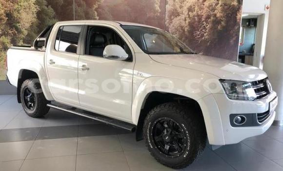 Buy Used Volkswagen Amarok White Car in Mohale's Hoek in Mohale's Hoek Buy Used Volkswagen Amarok White Car in Mohale's Hoek in Mohale's Hoek