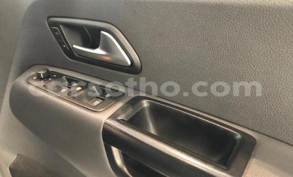 Buy Used Volkswagen Amarok White Car in Mohale's Hoek in Mohale's Hoek Buy Used Volkswagen Amarok White Car in Mohale's Hoek in Mohale's Hoek
