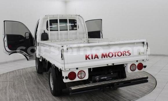 Buy Used Kia K7 White Car in Mafeteng in Mafeteng Buy Used Kia K7 White Car in Mafeteng in Mafeteng