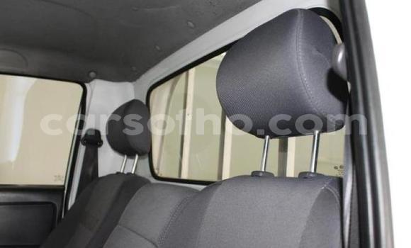 Buy Used Kia K7 White Car in Mafeteng in Mafeteng Buy Used Kia K7 White Car in Mafeteng in Mafeteng