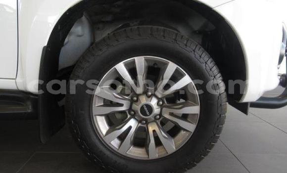 Buy Used Isuzu KB White Car in Maputsoe in Leribe Buy Used Isuzu KB White Car in Maputsoe in Leribe