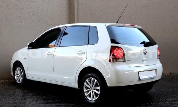 Sayi Na hannu Volkswagen Polo White Mota in Thaba–Tseka a Mafeteng Sayi Na hannu Volkswagen Polo White Mota in Thaba–Tseka a Mafeteng