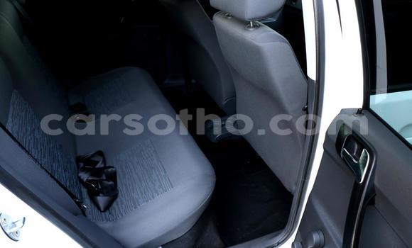 Sayi Na hannu Volkswagen Polo White Mota in Thaba–Tseka a Mafeteng Sayi Na hannu Volkswagen Polo White Mota in Thaba–Tseka a Mafeteng