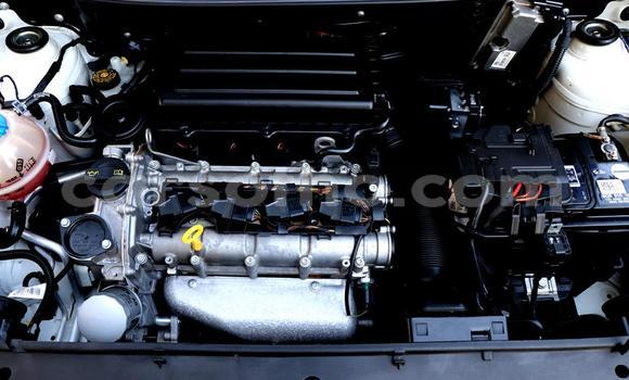 Sayi Na hannu Volkswagen Polo White Mota in Thaba–Tseka a Mafeteng Sayi Na hannu Volkswagen Polo White Mota in Thaba–Tseka a Mafeteng