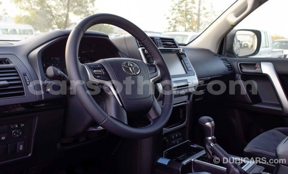 اشتري Imported Toyota Land Cruiser Black سيارة في Import - Dubai في Maseru اشتري Imported Toyota Land Cruiser Black سيارة في Import - Dubai في Maseru