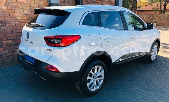 Buy Used Renault Kadjar White Car in Mokhotlong in Berea Buy Used Renault Kadjar White Car in Mokhotlong in Berea