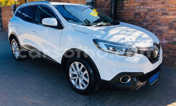 Buy Used Renault Kadjar White Car in Mokhotlong in Berea Buy Used Renault Kadjar White Car in Mokhotlong in Berea