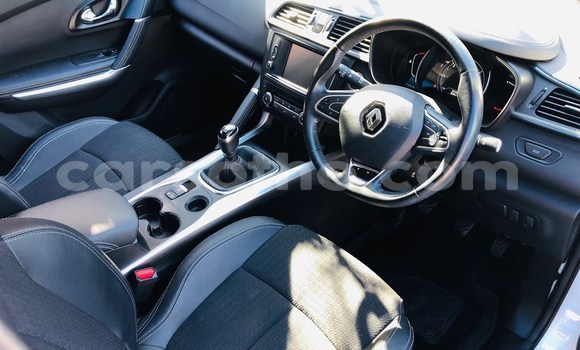 Buy Used Renault Kadjar White Car in Mokhotlong in Berea Buy Used Renault Kadjar White Car in Mokhotlong in Berea
