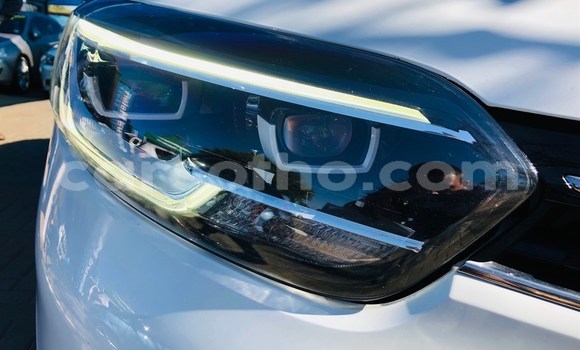 Buy Used Renault Kadjar White Car in Mokhotlong in Berea Buy Used Renault Kadjar White Car in Mokhotlong in Berea