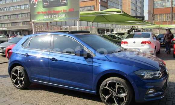 Sayi Na hannu Volkswagen Polo Blue Mota in Butha–Buthe a Thaba-Tseka Sayi Na hannu Volkswagen Polo Blue Mota in Butha–Buthe a Thaba-Tseka