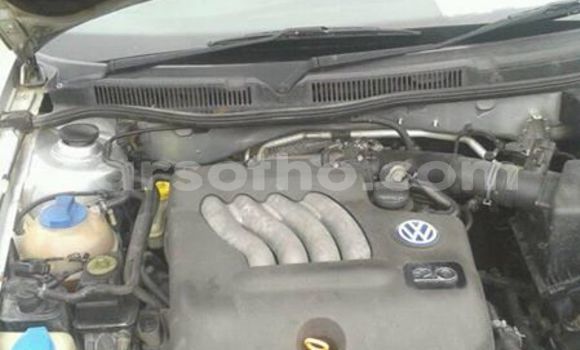 Sayi Na hannu Volkswagen Bora Silver Mota in Maseru a Maseru Sayi Na hannu Volkswagen Bora Silver Mota in Maseru a Maseru