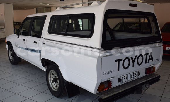 اشتري مستعمل Toyota Hilux White سيارة في Maputsoe في Leribe اشتري مستعمل Toyota Hilux White سيارة في Maputsoe في Leribe