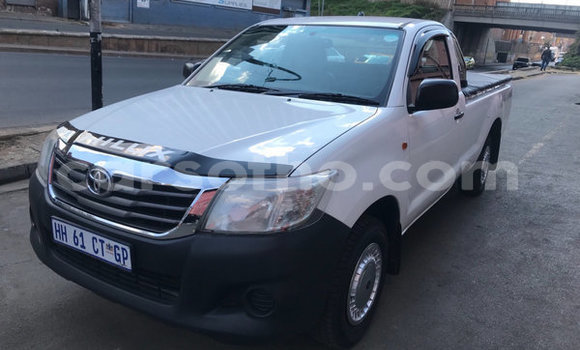 Acheter Occasion Voiture Toyota Hilux Blanc à Maseru, Maseru Acheter Occasion Voiture Toyota Hilux Blanc à Maseru, Maseru