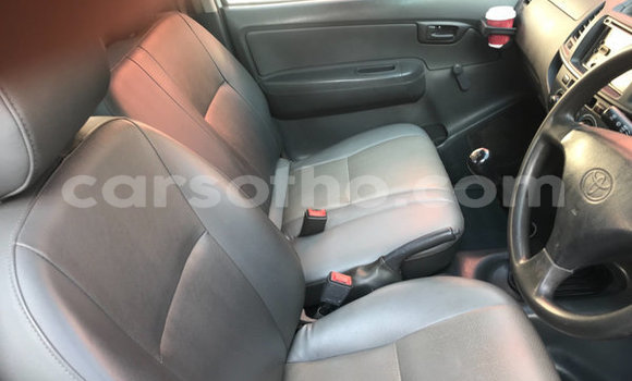 Acheter Occasion Voiture Toyota Hilux Blanc à Maseru, Maseru Acheter Occasion Voiture Toyota Hilux Blanc à Maseru, Maseru