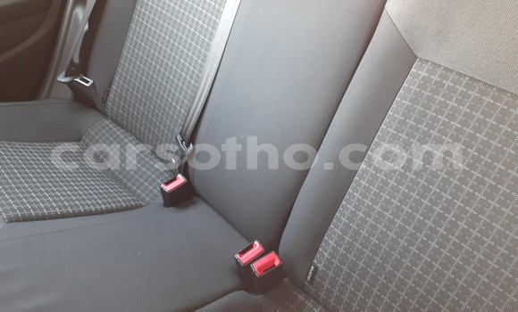 Buy Used Volkswagen Polo Blue Car in Maputsoe in Leribe Buy Used Volkswagen Polo Blue Car in Maputsoe in Leribe