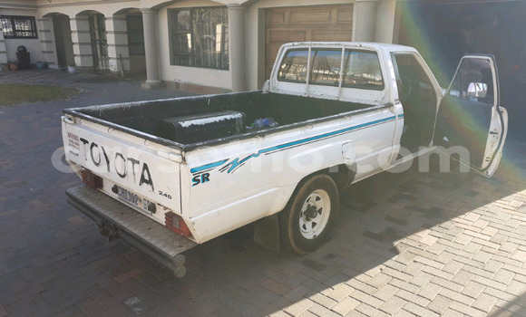 اشتري مستعمل Toyota Hilux White سيارة في Mafeteng في Mafeteng اشتري مستعمل Toyota Hilux White سيارة في Mafeteng في Mafeteng