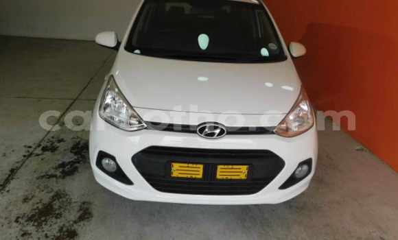 Sayi Na hannu Hyundai i10 White Mota in Maseru a Maseru Sayi Na hannu Hyundai i10 White Mota in Maseru a Maseru